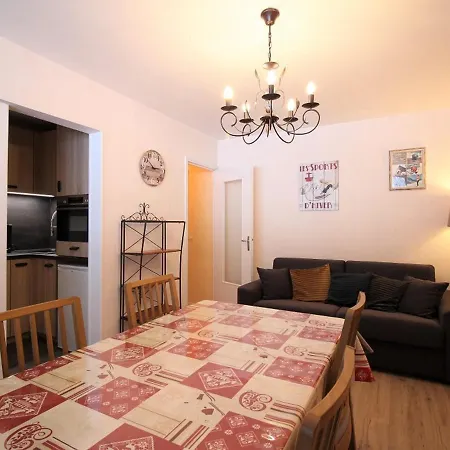 Mont-dore: T2 Avec Balcon, Parking Couvert, 4 Pers. - Fr-1-608-109 شقة *